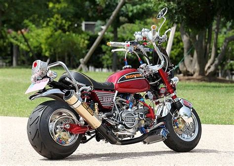 プロが造るカスタムバイク「ホンダ モンキー」のカスタムバイクの記事です。バイクのアレコレを知り尽くしたプロショップのカスタムバイクを公開！ アナタの参考になる技術が満載です！バイクブロス ...