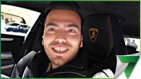 INSIDE THE LAMBORGHINI URUS! AMAZING! - YouTube