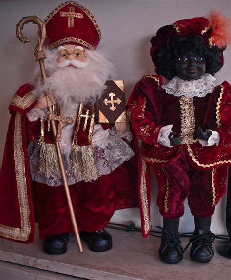 Expats In Holland: Sinterklaas and Zwarte Piet... the strangest Dutch ...