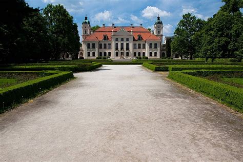 Baroque Palace Sky Garden Baroque Photo Background And Picture For Free ...