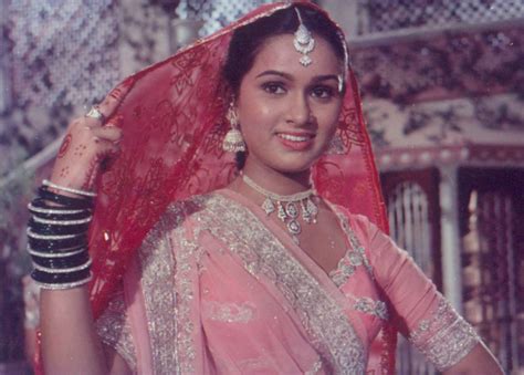 Padmini Kolhapure movies, filmography, biography and songs - Cinestaan.com