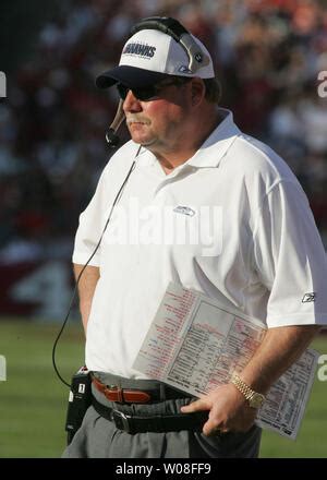 Seattle Seahawks head coach Mike Holmgren is greeted by his daughter ...