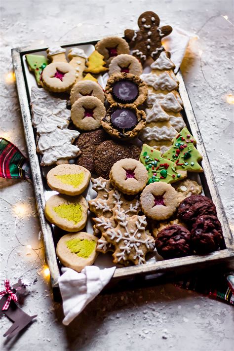 40+ Healthy Christmas Cookies | The Banana Diaries