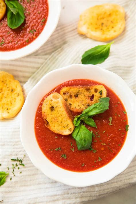 Healthy Roasted Tomato Basil Soup - Kim's Cravings
