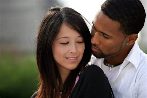 8 Definite Signs You're Dating an Alpha Male