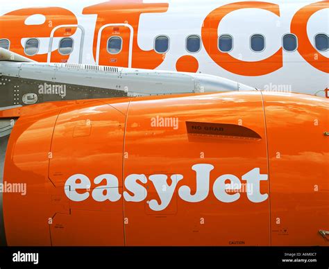 Airbus A319 Easyjet Stock Photo - Alamy