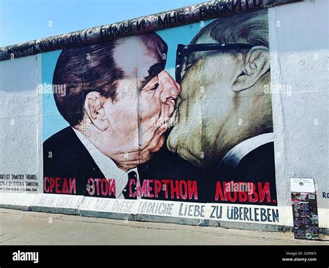 Berlin Wall art Stock Photo - Alamy