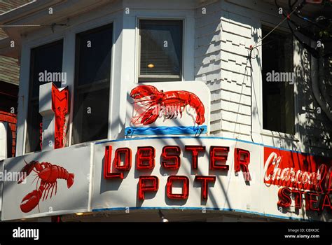 Lobster pot hi-res stock photography and images - Alamy