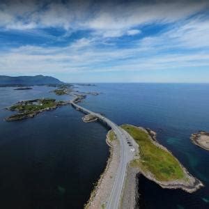 Atlantic Ocean Road in Averøy, Norway - Virtual Globetrotting