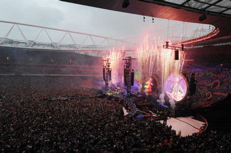 10 Concerts at Emirates Stadium ideas | green day, stadium, emirates