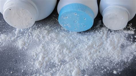 Talcum Powder & Ovarian Cancer: Causes, Studies & Symptoms