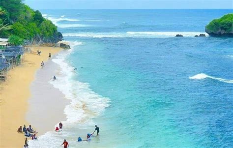 Sadranan Beach - Yogyakarta Tourism Portal