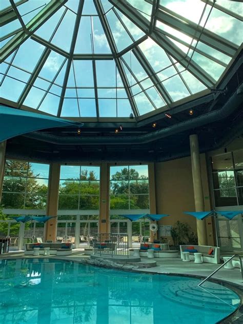 6 Washington Hotels With Great Indoor Pools (Staycation Ideas)! - Thrifty NW Mom