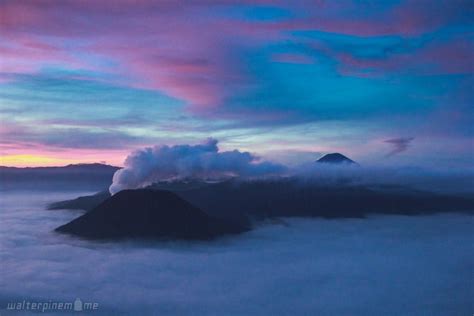 Sunrise Gunung Bromo, Salah Satu Pemandangan Sunrise Terbaik