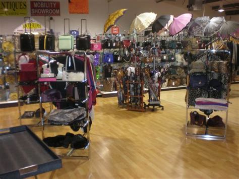 handbag area - Picture of Garrion Bridges Garden & Antique Centre, Wishaw - TripAdvisor