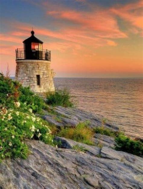 Castle Hill Lighthouse on Narragansett Bay in Newport, Rhode Island ...