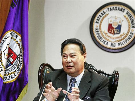 Chief Justice Corona allows webcast of Maguindanao massacre trial ...