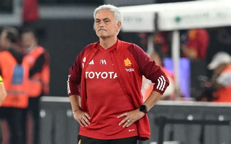 Roma, Mourinho al capolinea: lascerà i giallorossi a fine stagione ...