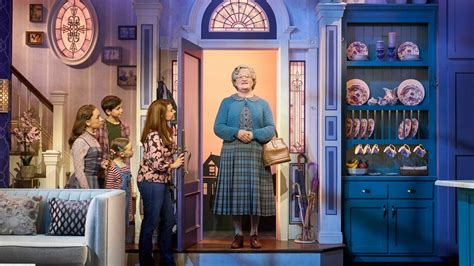 Review: Mrs. Doubtfire The Musical at Shaftesbury Theatre - Theatre Weekly