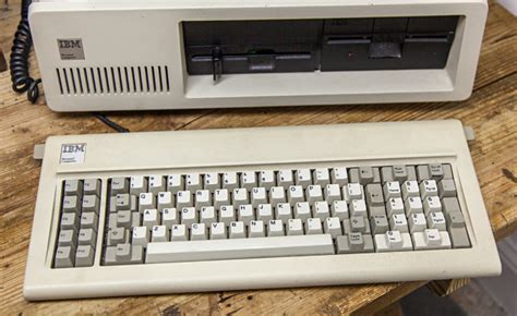 40 Years Later: What Was it Like to Use an IBM PC in 1981?