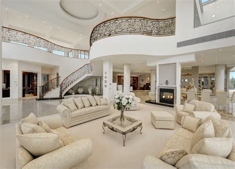 Pin by Lauren Feifer on homes | Luxury mansions interior, Mansion ...