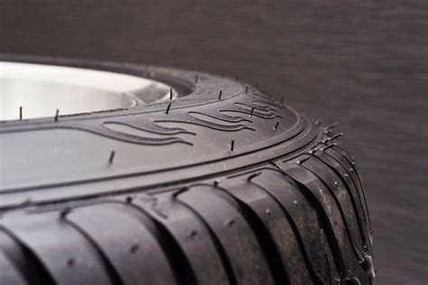 The Best Quiet Tires for a Smooth and Quiet Ride (2021) - Soundproof Living