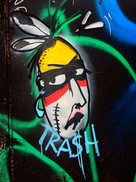 Art is Trash by Francisco de Pajaro. Brick Lane. East London, England. 5jan15. | Graffiti, Pajaros