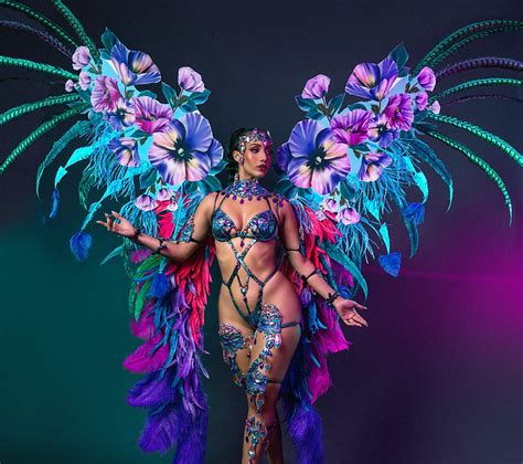 COSTUMES | ULTRA Carnival