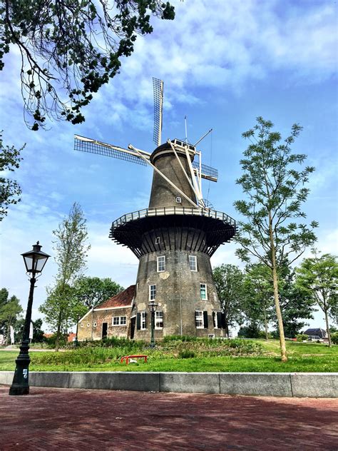 Molen De Valk, Leiden : r/NetherlandsPics