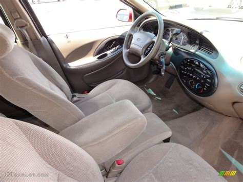 1999 Ford Taurus SE Wagon interior Photo #51556167 | GTCarLot.com