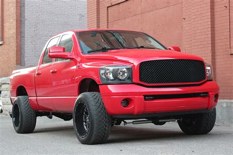 2006 Dodge Ram 2500 Lone Star Edition with Cummins *SOLD* - Lugnuts Garage