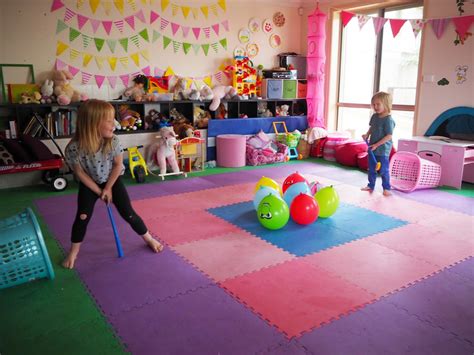 Learn with Play at Home: 5 fun indoor balloon party games