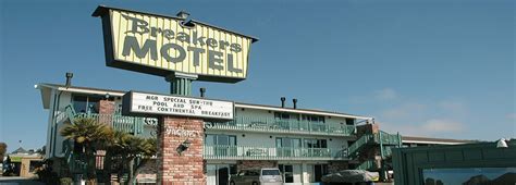 Breakers Motel, Morro Bay, CA - California Beaches