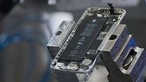 Why Apple's iPhone 17 Could Set The Standard For Smartphone Battery ...