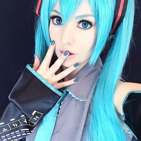 Perfect Anime Makeup Miku And View di 2020