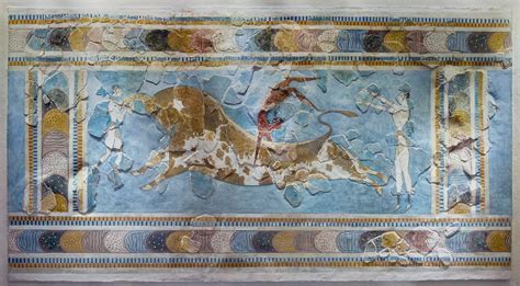 Smarthistory – Bull-leaping fresco from the palace of Knossos