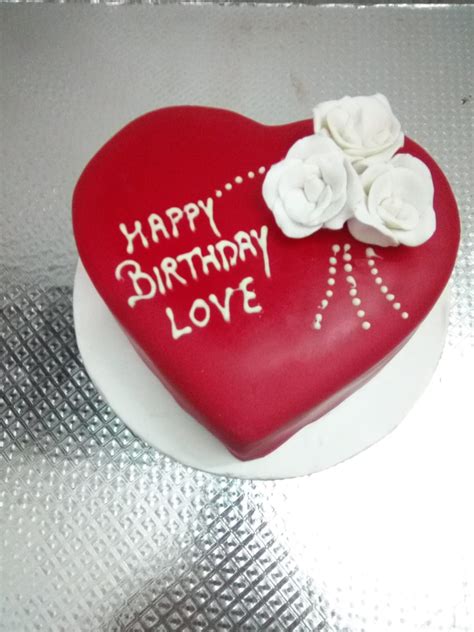 Valentine Love Cake - Valentine Day Special Cake