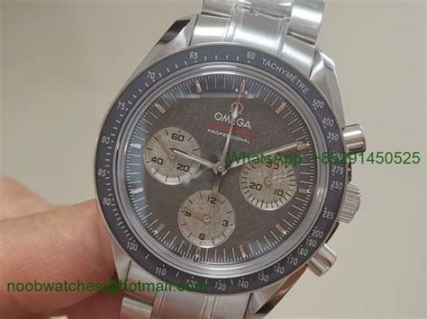 Replica OMEGA Speedmaster MoonWatch Sapphire Crystal Gray Dial Manual ...