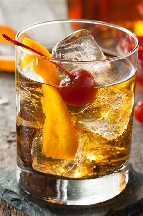 Old Fashioned | Classic old fashioned cocktail recipe, Simple syrup ...