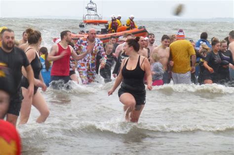 In pictures: Hundreds run off the post-Christmas slump by plunging into ...