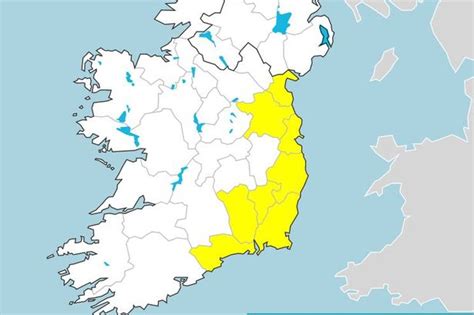 Ireland weather: Yellow warning as Dublin to be battered by gale force ...