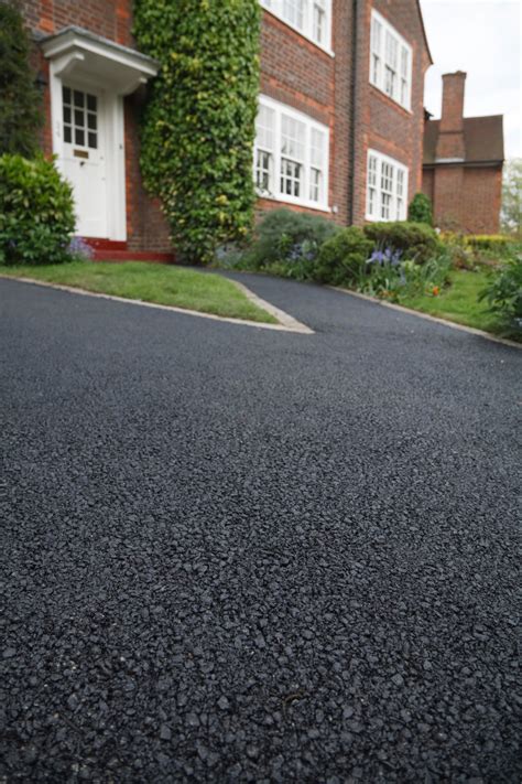 How to Make Your Asphalt Driveway Last Longer - Paving Contractor ...