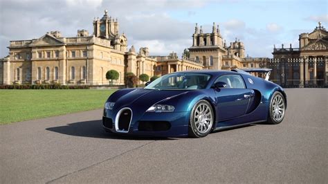 Abu Dhabi Blue Bugatti Veyron - YouTube