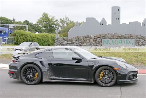 Nuevas fotos espía del Porsche 911 Turbo Hybrid que llegará en 2023 ...