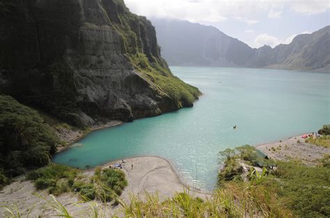 Crater lake of Mount Pinatubo (5) | Pinatubo | Pictures | Philippines in Global-Geography