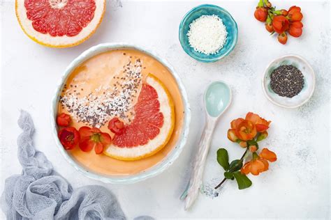 7 Day Grapefruit Diet For Weight Loss: Benefits, Cons, And A Sample Meal Plan