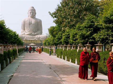 Interesting Facts about Mahabodhi Temple Bodhgaya