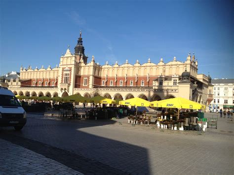 Krakow square | Krakow, Places ive been, Landmarks