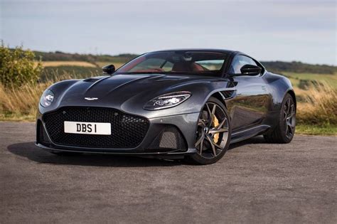 2021 Aston Martin DBS Superleggera Pictures - 136 Photos | Edmunds