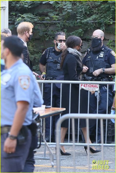 Meghan Markle & Prince Harry Spotted Arriving in NYC's Central Park for ...